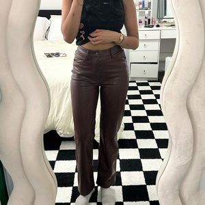 Abercrombie Leather 90s Straight in Brown